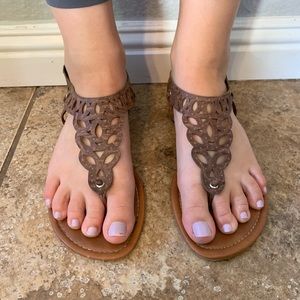 Brown sandals - Size 8